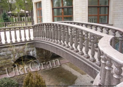 Alt балясина гранітна