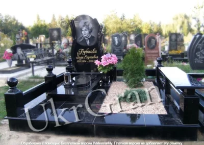 Alt ритуальний памятник