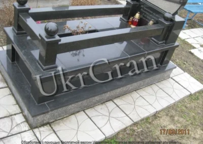 Alt гранітна огорожа